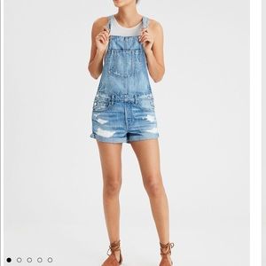 NWT American Eagle Shorts Overalls